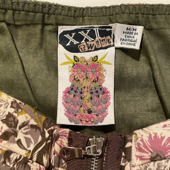 Forever 21 Boho Mini Short Dress Floral Paisley Festival Front Zipper Size M - Picture 3 of 4